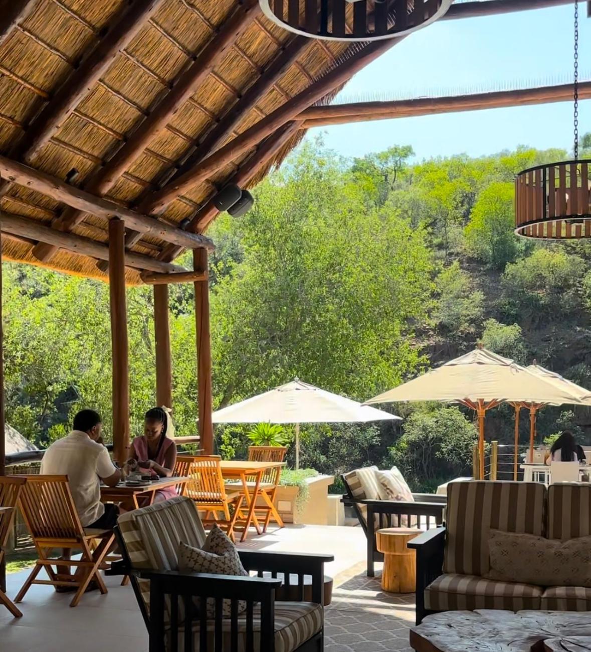 Zenzele River Lodge Rust de Winter Exterior foto